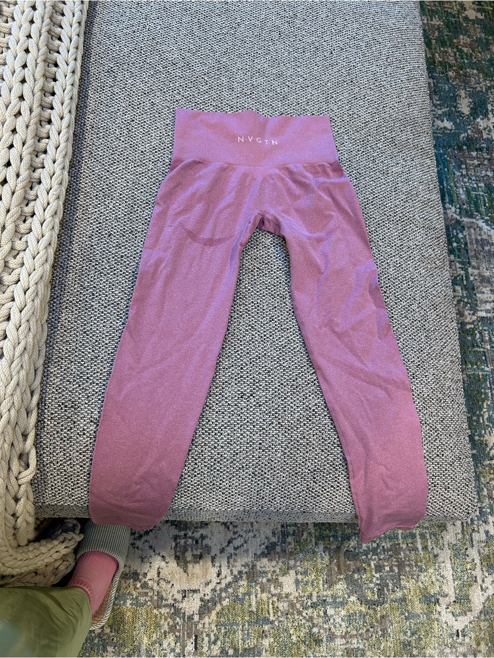 Aritzia NVGTN Mauve Girls' High-Waist Leggings
